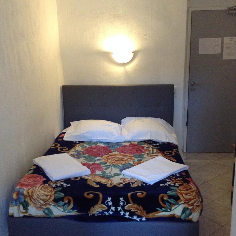 Hotel Du Musee Menton Eksteriør billede